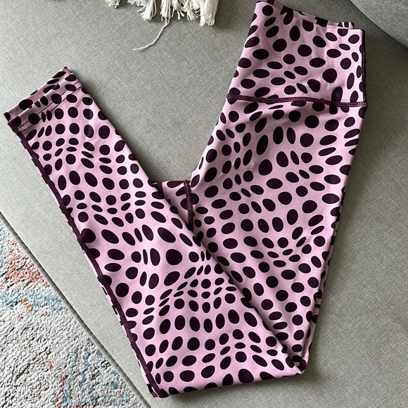 NWOT Vitality x Cosmopolitan leggings - Picture 1 of 4